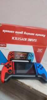 لعبة الكترونية psp